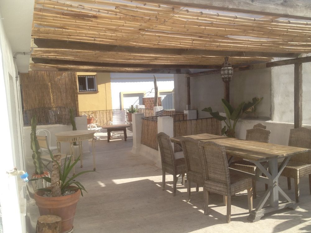 Hostal The Monkey Room Marbella Exterior photo